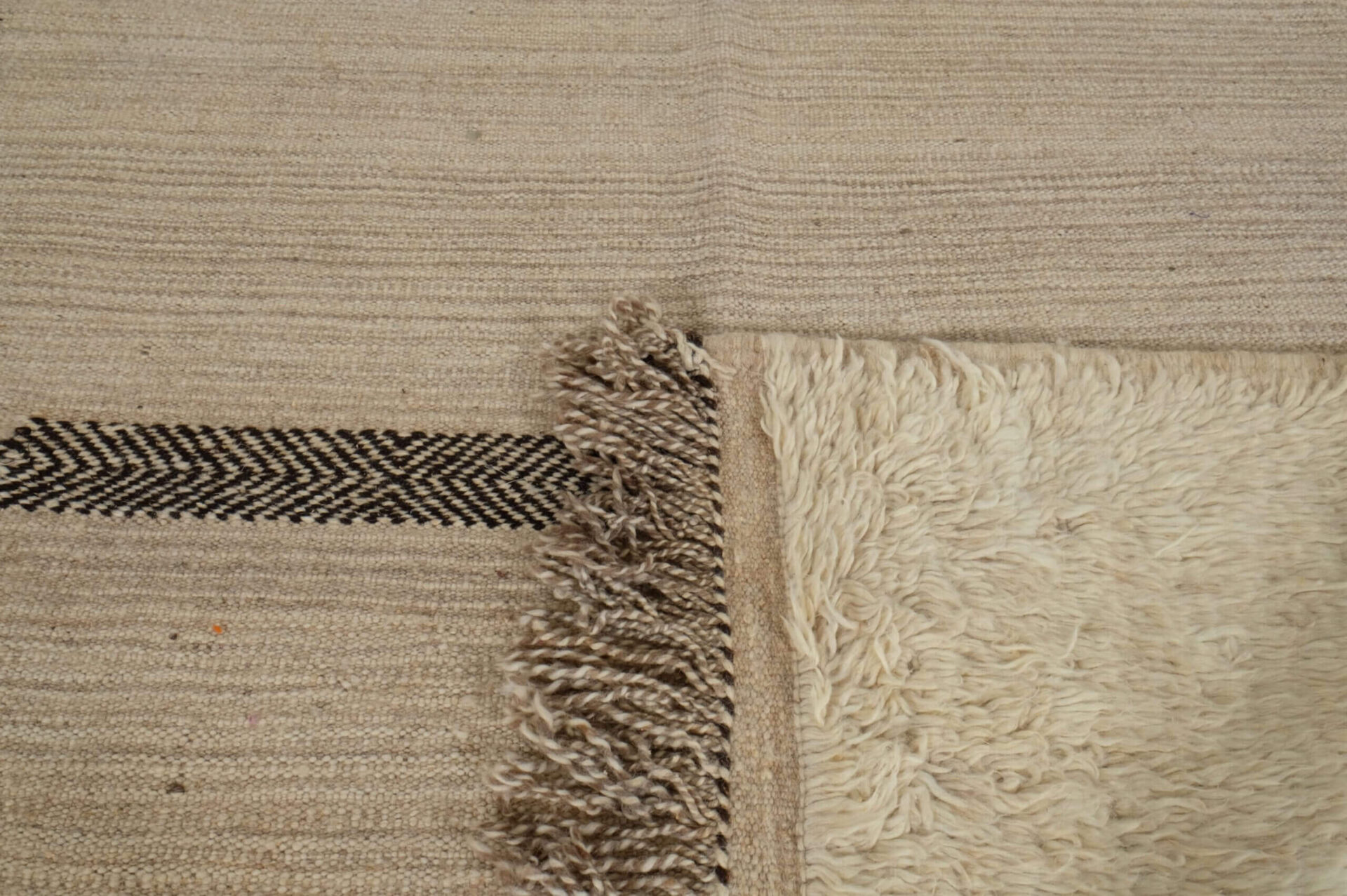 TAZNAKHT TAPIS 6.39 X 3.64 FT | 195 X 111 CM – Image 3