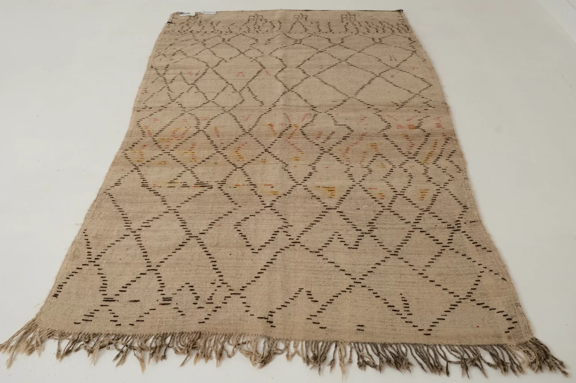 AZILAL TAPIS 7.77 X 4.59 FT | 237 X 140 – Image 4