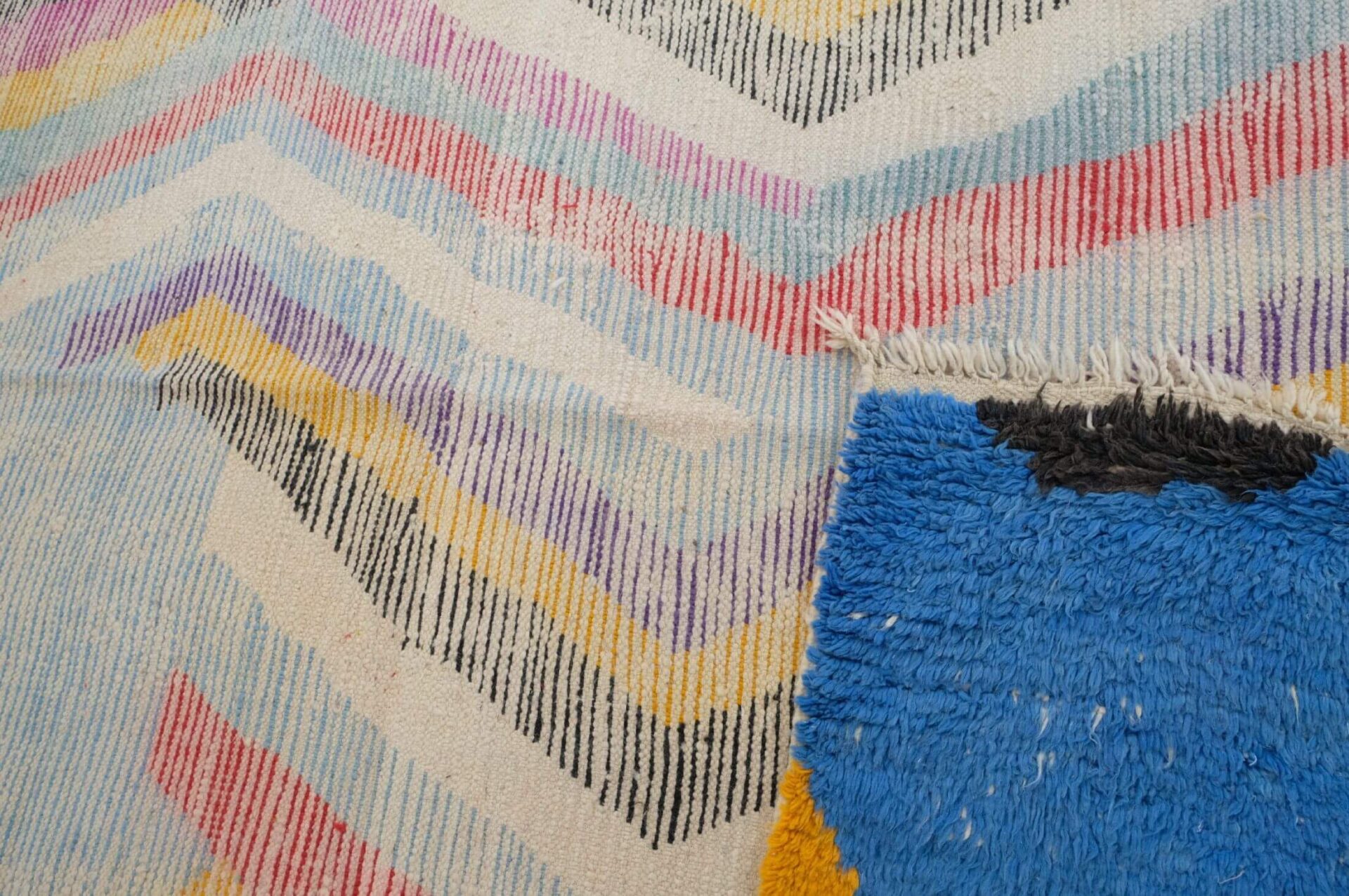 BOUJAD TAPIS 8.69 X 5.64 FT | 265 X 172 CM – Image 4